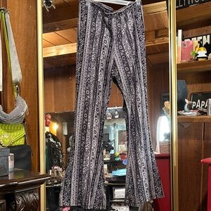 Black and White floral print Bell Bottom pants